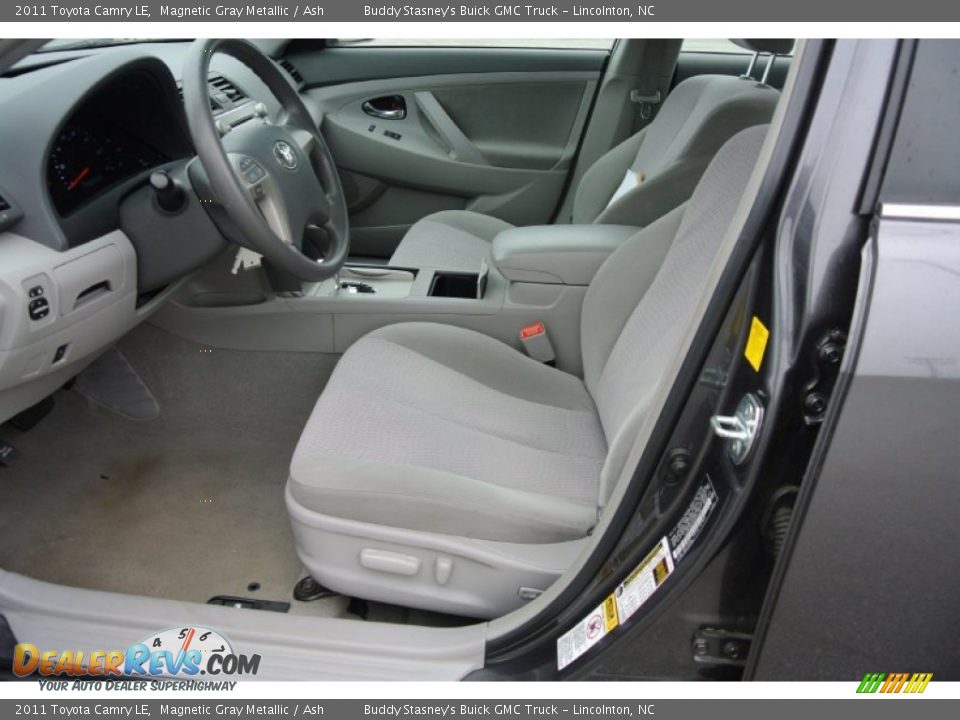 2011 Toyota Camry LE Magnetic Gray Metallic / Ash Photo #8