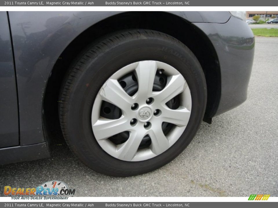 2011 Toyota Camry LE Magnetic Gray Metallic / Ash Photo #19