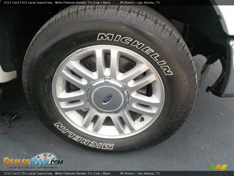 2013 Ford F150 Lariat SuperCrew White Platinum Metallic Tri-Coat / Black Photo #9