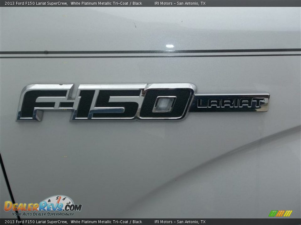 2013 Ford F150 Lariat SuperCrew White Platinum Metallic Tri-Coat / Black Photo #10