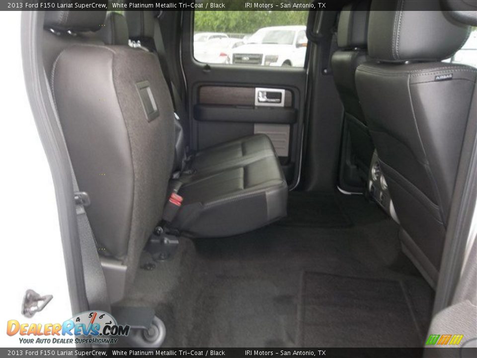 2013 Ford F150 Lariat SuperCrew White Platinum Metallic Tri-Coat / Black Photo #21