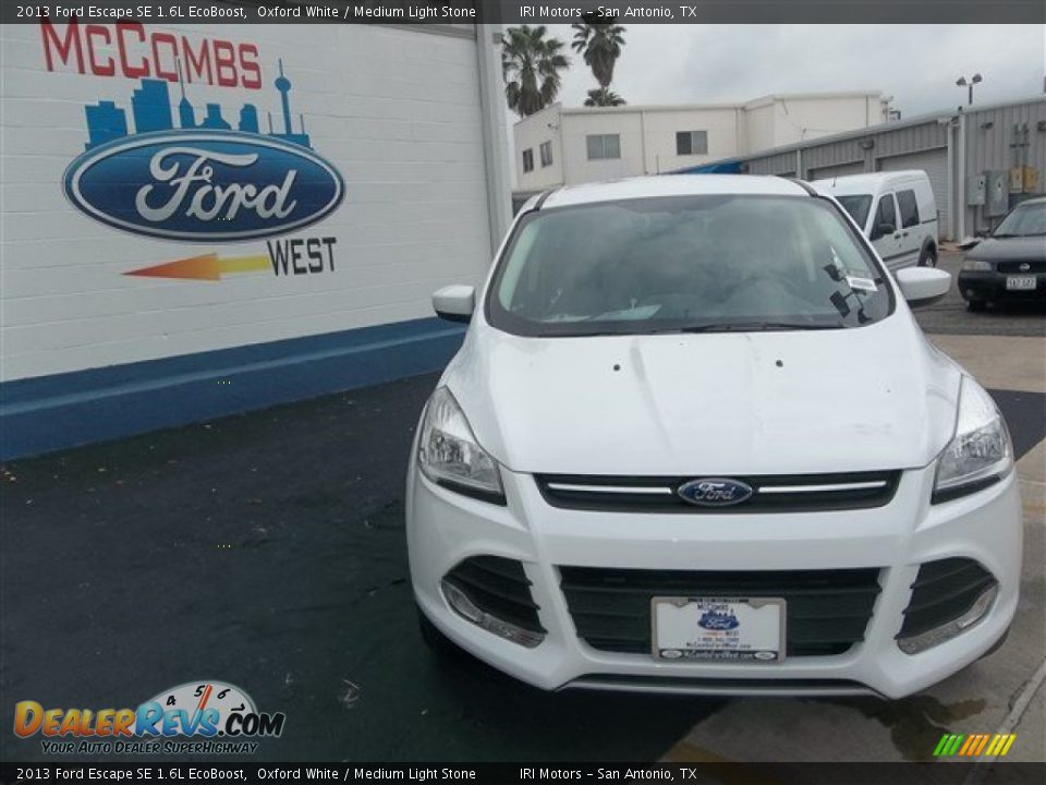 2013 Ford Escape SE 1.6L EcoBoost Oxford White / Medium Light Stone Photo #29