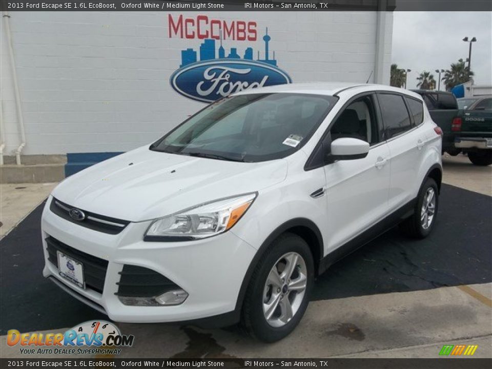 2013 Ford Escape SE 1.6L EcoBoost Oxford White / Medium Light Stone Photo #30