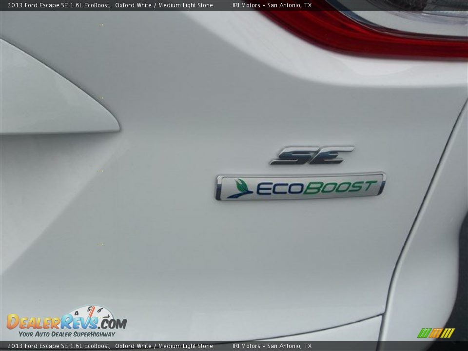 2013 Ford Escape SE 1.6L EcoBoost Oxford White / Medium Light Stone Photo #35
