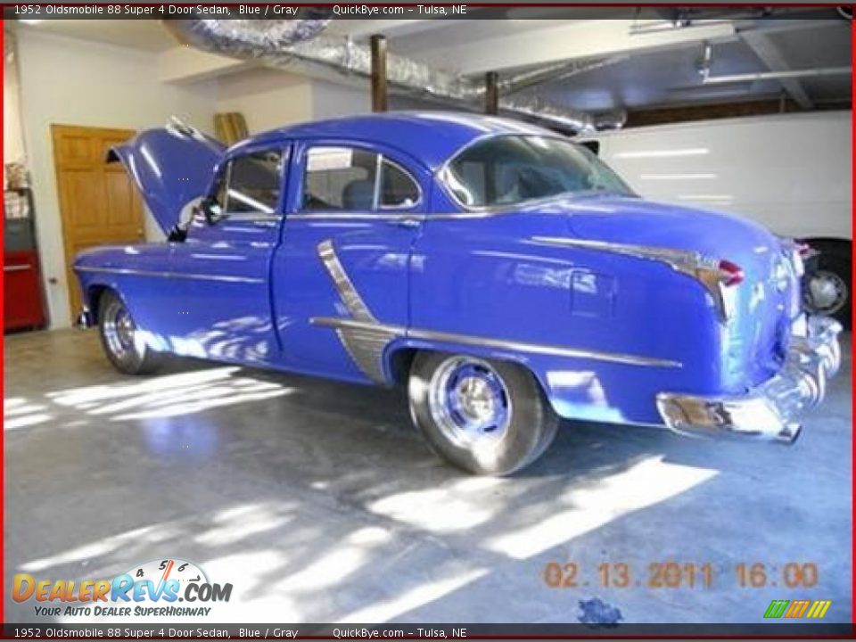1952 Oldsmobile 88 Super 4 Door Sedan Blue / Gray Photo #10
