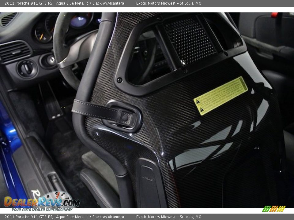 Front Seat of 2011 Porsche 911 GT3 RS Photo #22