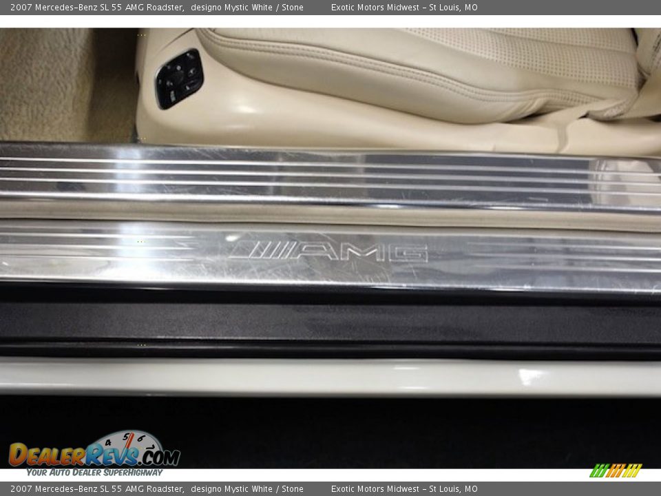 2007 Mercedes-Benz SL 55 AMG Roadster designo Mystic White / Stone Photo #31