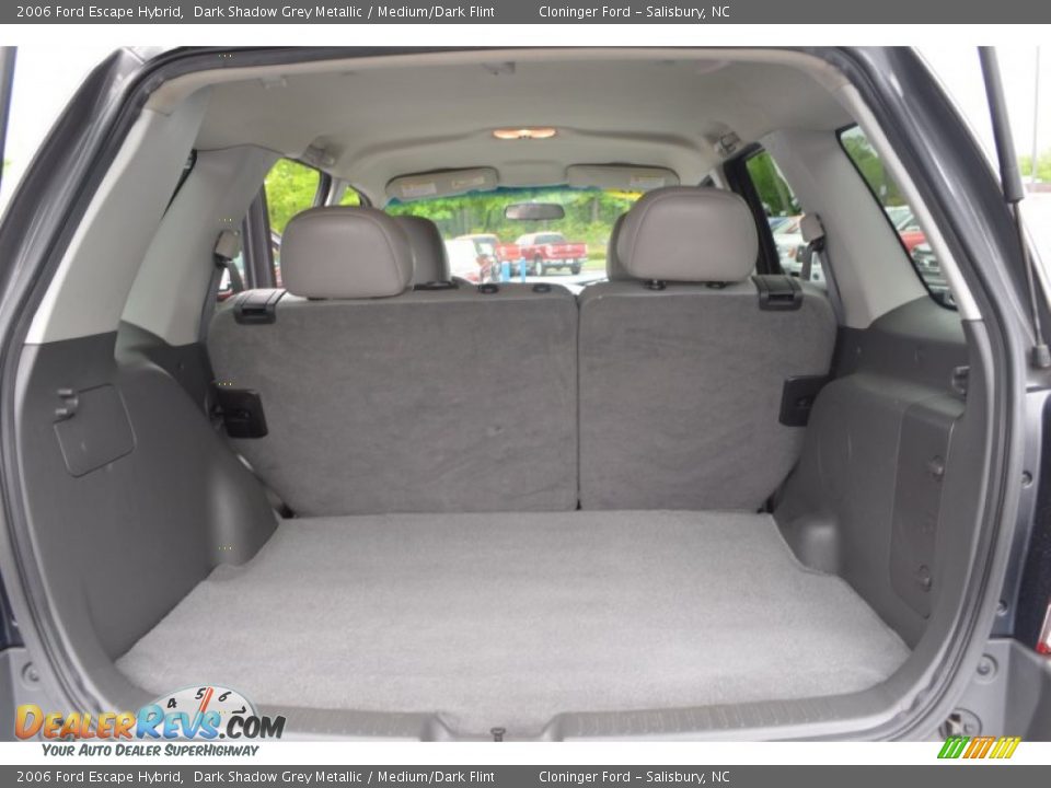 2006 Ford Escape Hybrid Trunk Photo #12