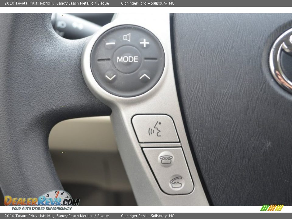 2010 Toyota Prius Hybrid II Sandy Beach Metallic / Bisque Photo #22