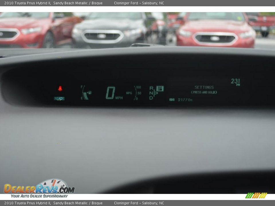 2010 Toyota Prius Hybrid II Sandy Beach Metallic / Bisque Photo #25