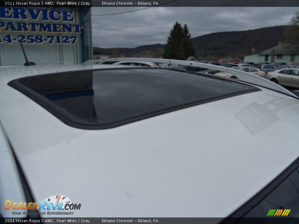 2011 Nissan Rogue S AWD Pearl White / Gray Photo #6