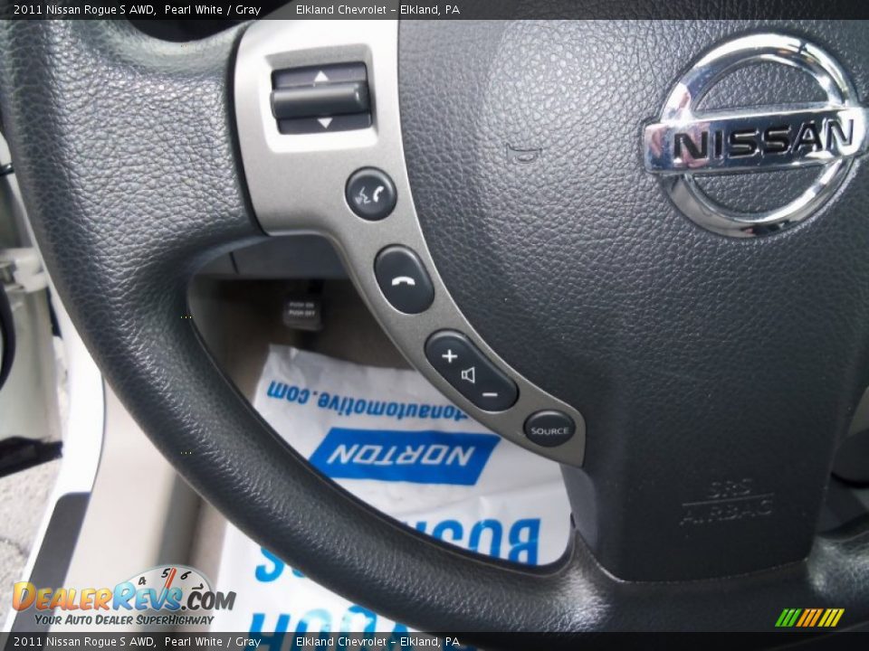 2011 Nissan Rogue S AWD Pearl White / Gray Photo #19