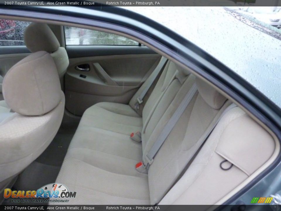 2007 Toyota Camry LE Aloe Green Metallic / Bisque Photo #5