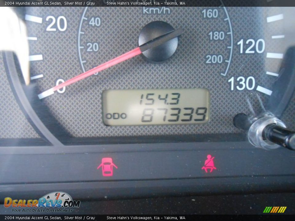 2004 Hyundai Accent GL Sedan Silver Mist / Gray Photo #11