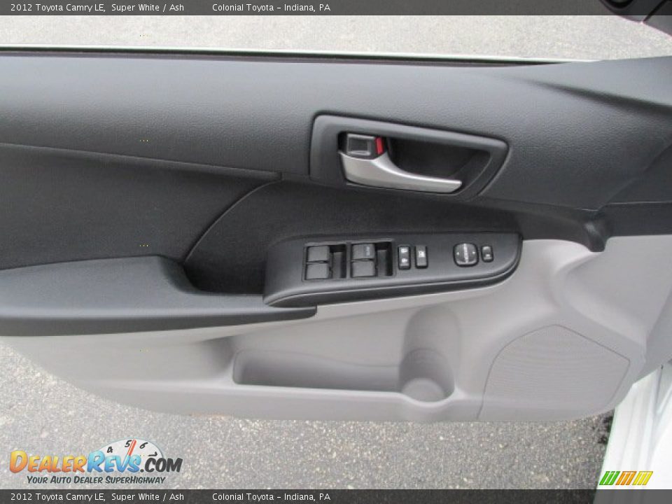 2012 Toyota Camry LE Super White / Ash Photo #12