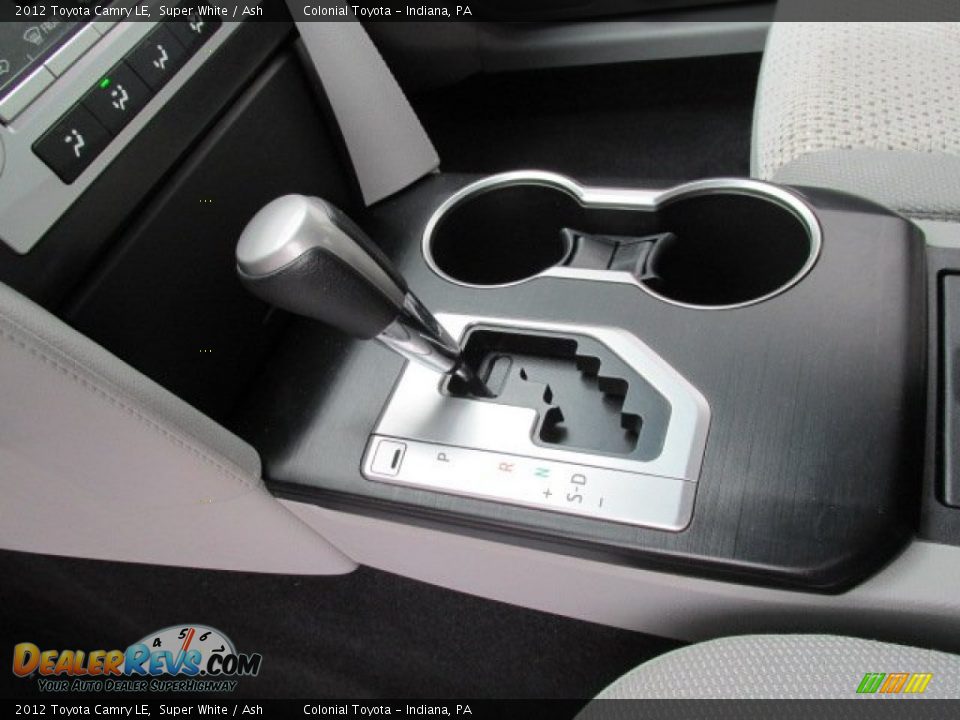 2012 Toyota Camry LE Super White / Ash Photo #14