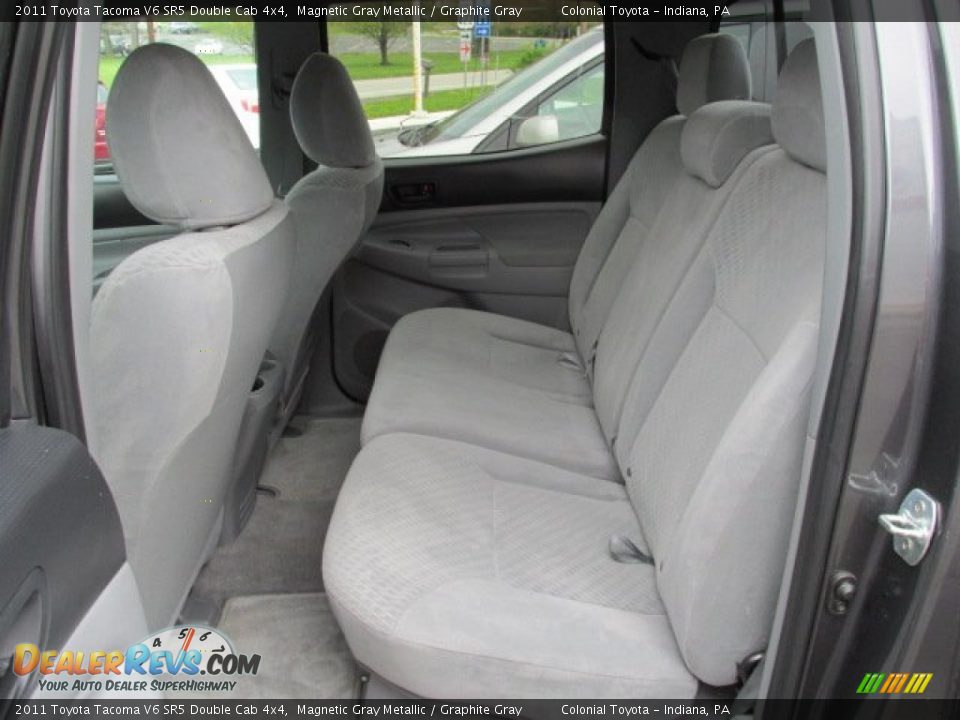 2011 Toyota Tacoma V6 SR5 Double Cab 4x4 Magnetic Gray Metallic / Graphite Gray Photo #18