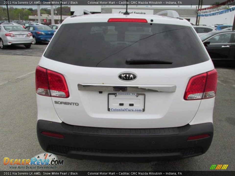 2011 Kia Sorento LX AWD Snow White Pearl / Black Photo #8