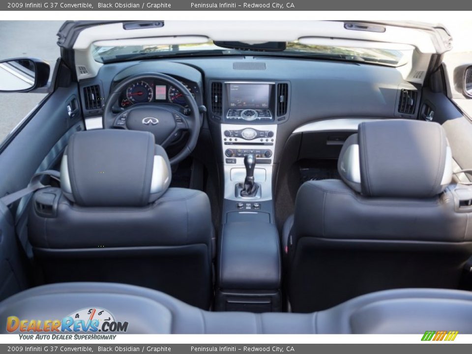 Dashboard of 2009 Infiniti G 37 Convertible Photo #8