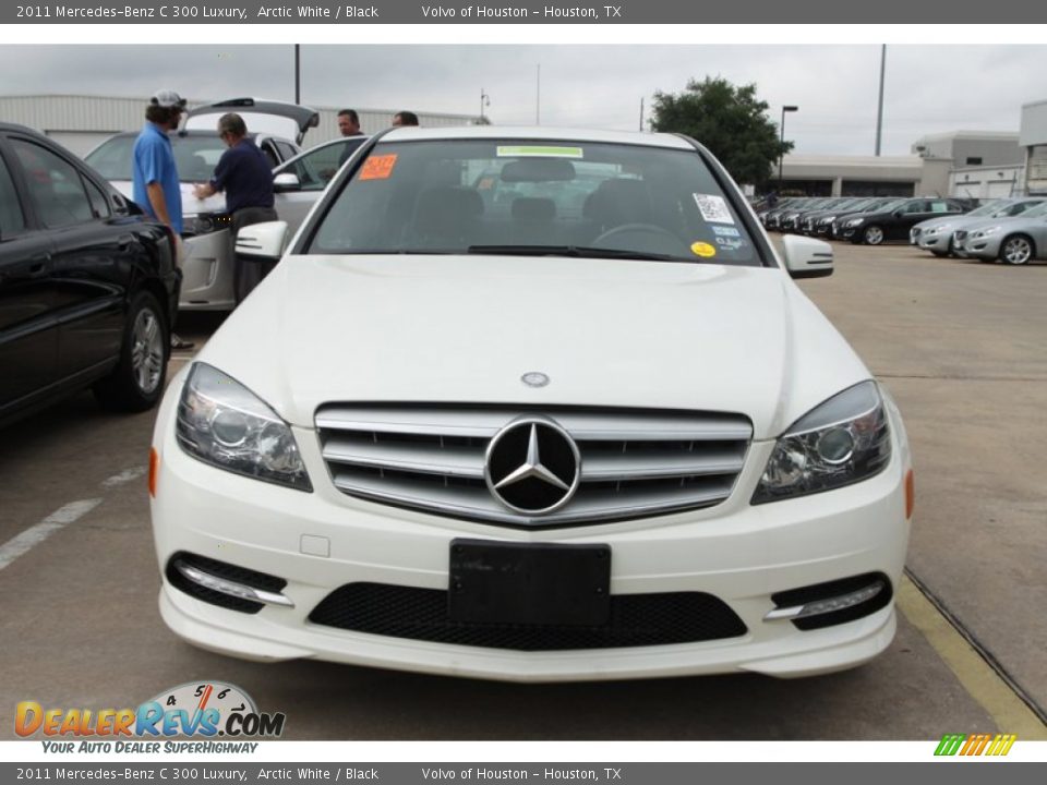 2011 Mercedes-Benz C 300 Luxury Arctic White / Black Photo #2