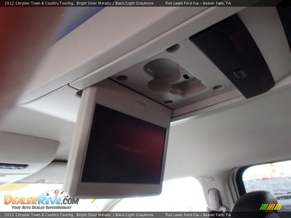 2012 Chrysler Town & Country Touring Bright Silver Metallic / Black/Light Graystone Photo #15