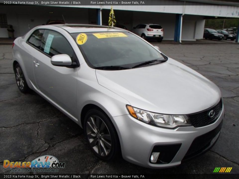 Front 3/4 View of 2013 Kia Forte Koup SX Photo #2