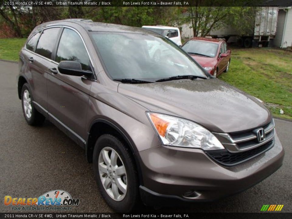 2011 Honda CR-V SE 4WD Urban Titanium Metallic / Black Photo #2