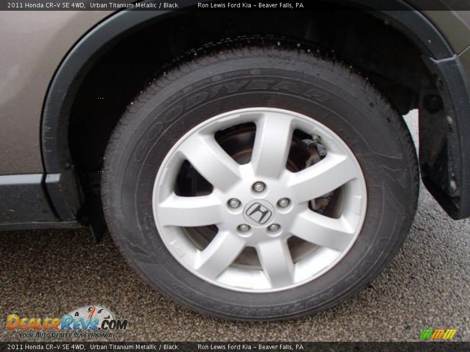 2011 Honda CR-V SE 4WD Urban Titanium Metallic / Black Photo #9