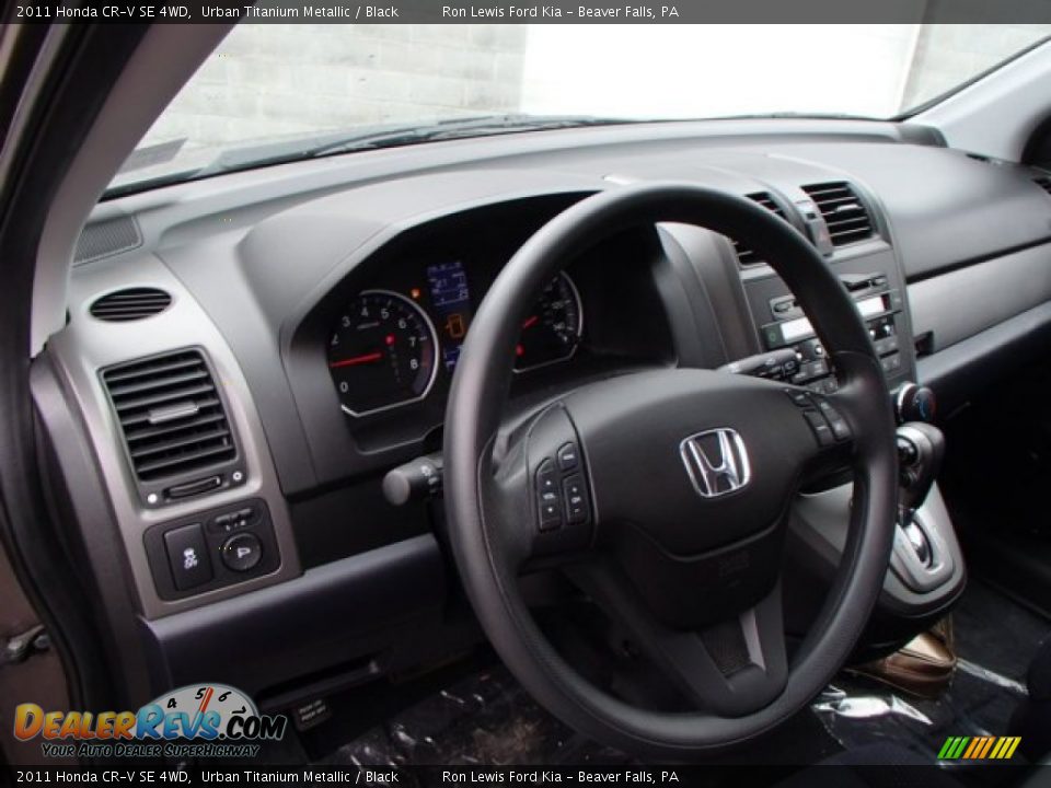 2011 Honda CR-V SE 4WD Urban Titanium Metallic / Black Photo #10