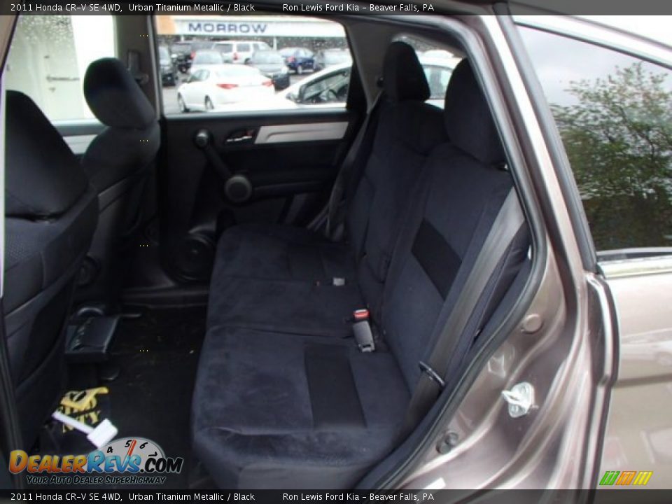 2011 Honda CR-V SE 4WD Urban Titanium Metallic / Black Photo #13