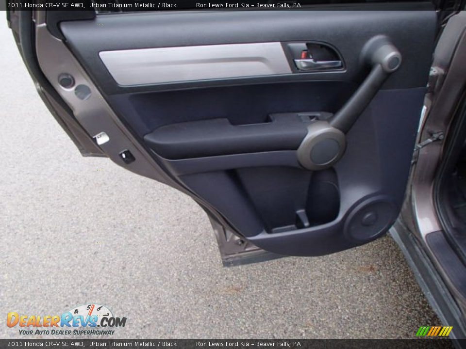 2011 Honda CR-V SE 4WD Urban Titanium Metallic / Black Photo #14