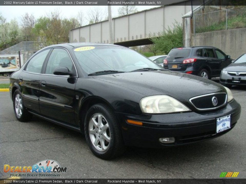 Front 3/4 View of 2002 Mercury Sable LS Premium Sedan Photo #3