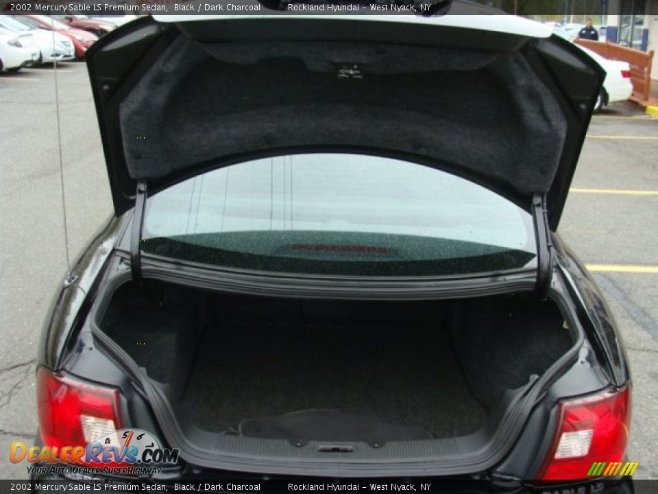 2002 Mercury Sable LS Premium Sedan Trunk Photo #20