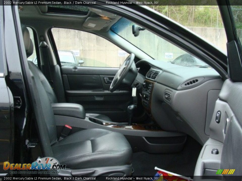 2002 Mercury Sable LS Premium Sedan Black / Dark Charcoal Photo #25