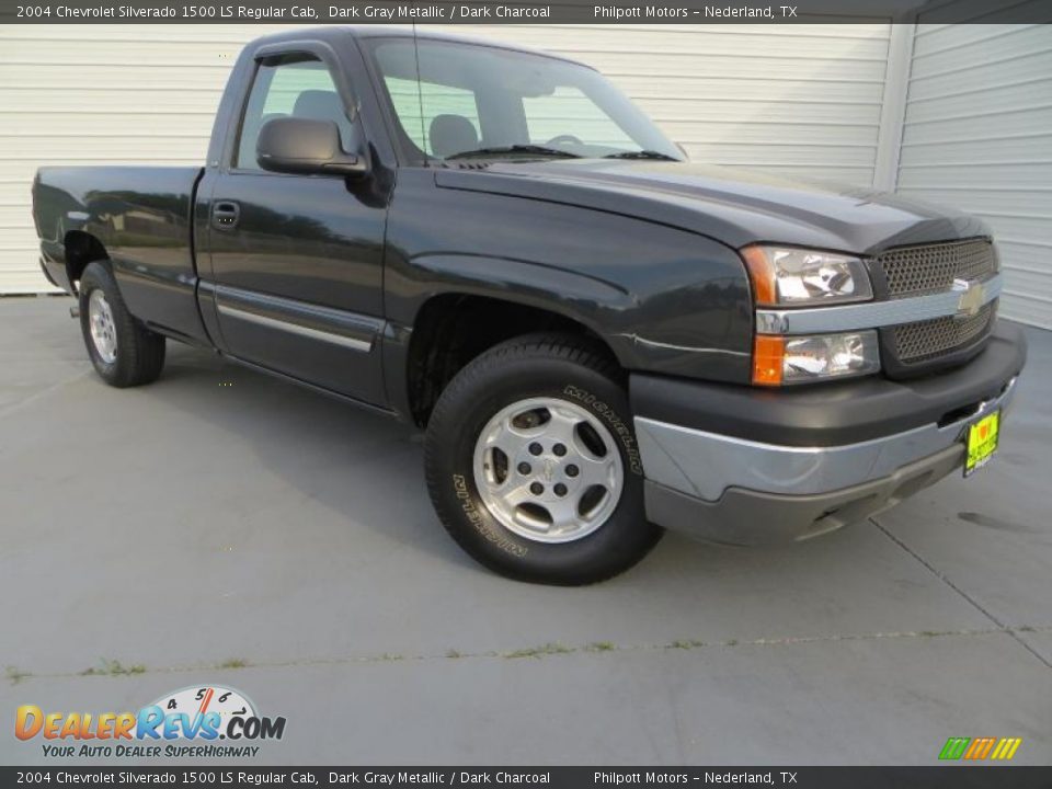 2004 Chevrolet Silverado 1500 LS Regular Cab Dark Gray Metallic / Dark Charcoal Photo #2