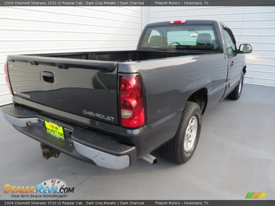 2004 Chevrolet Silverado 1500 LS Regular Cab Dark Gray Metallic / Dark Charcoal Photo #4