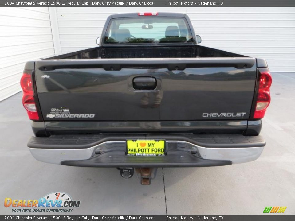 2004 Chevrolet Silverado 1500 LS Regular Cab Dark Gray Metallic / Dark Charcoal Photo #5