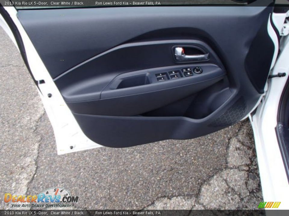 2013 Kia Rio LX 5-Door Clear White / Black Photo #12