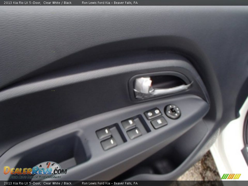 2013 Kia Rio LX 5-Door Clear White / Black Photo #15