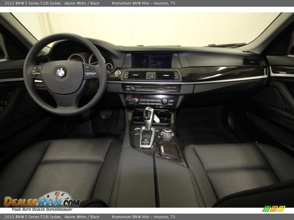 2013 BMW 5 Series 528i Sedan Alpine White / Black Photo #4