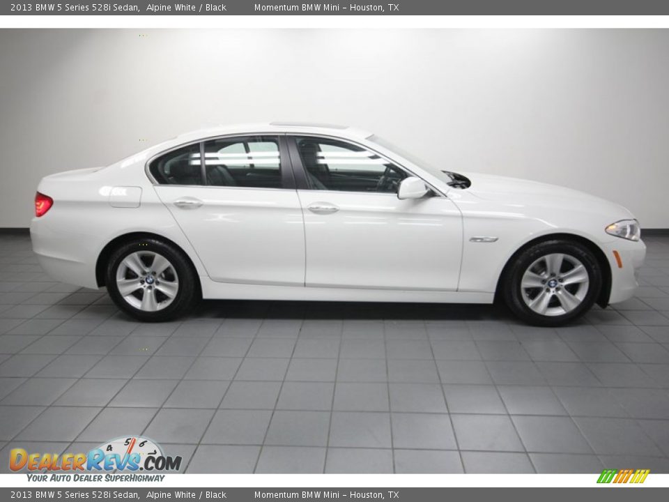 2013 BMW 5 Series 528i Sedan Alpine White / Black Photo #7