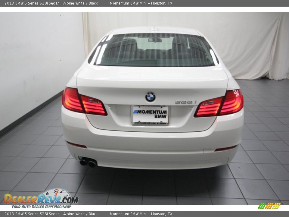 2013 BMW 5 Series 528i Sedan Alpine White / Black Photo #12