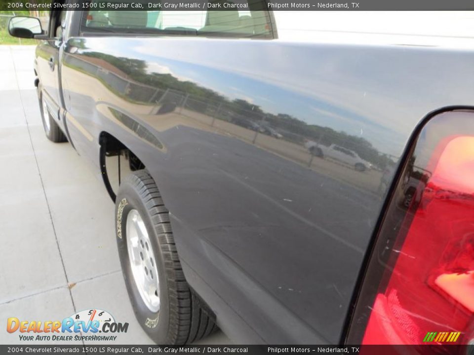 2004 Chevrolet Silverado 1500 LS Regular Cab Dark Gray Metallic / Dark Charcoal Photo #26