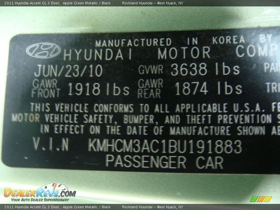 2011 Hyundai Accent GL 3 Door Apple Green Metallic / Black Photo #27