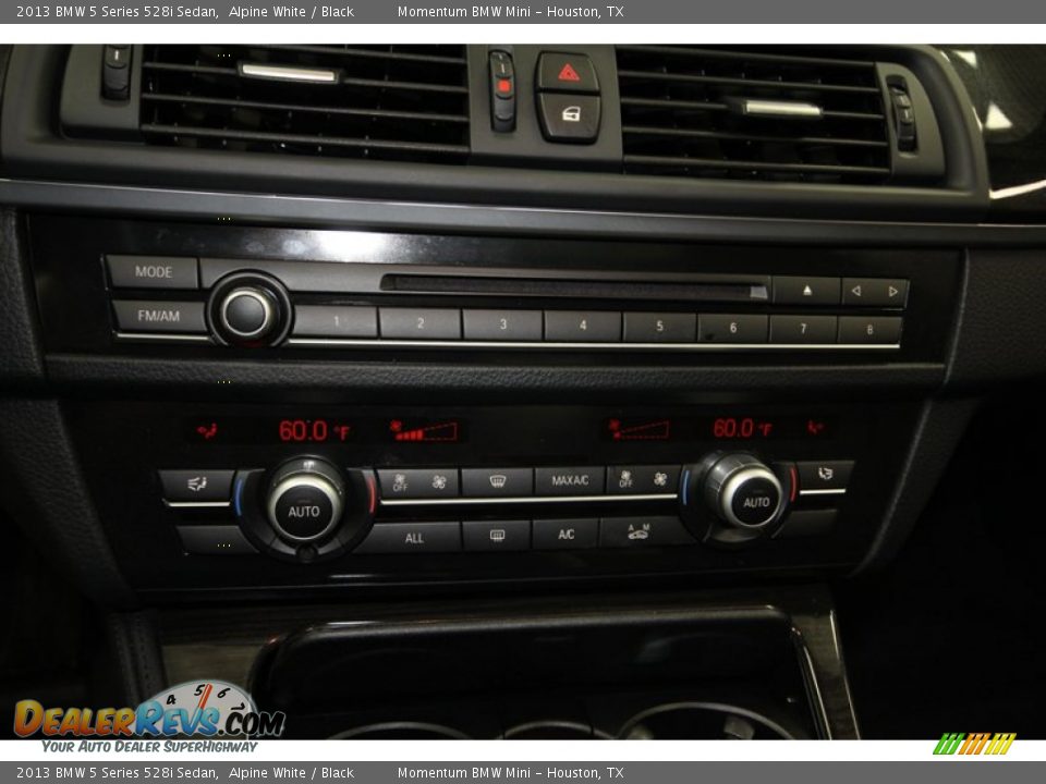 2013 BMW 5 Series 528i Sedan Alpine White / Black Photo #23
