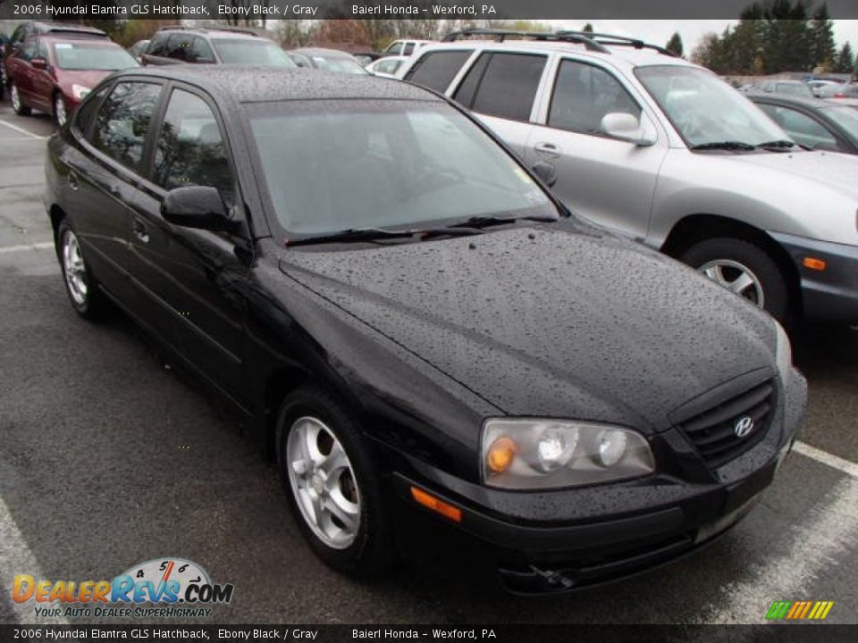 2006 Hyundai Elantra GLS Hatchback Ebony Black / Gray Photo #1