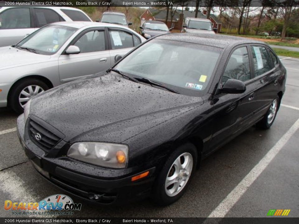 2006 Hyundai Elantra GLS Hatchback Ebony Black / Gray Photo #3