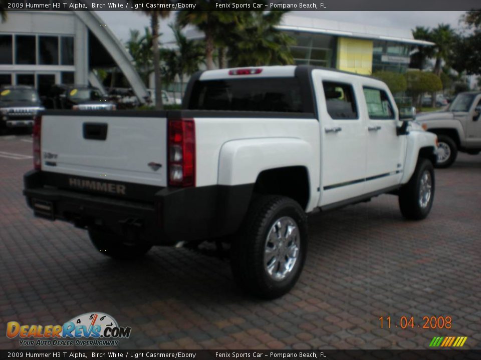 2009 Hummer H3 T Alpha Birch White / Light Cashmere/Ebony Photo #11
