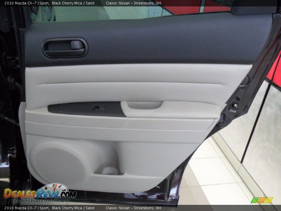 2010 Mazda CX-7 i Sport Black Cherry Mica / Sand Photo #32