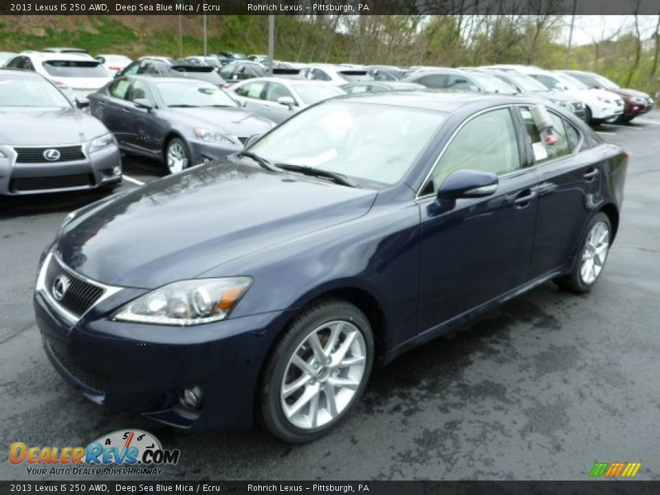 Front 3/4 View of 2013 Lexus IS 250 AWD Photo #8